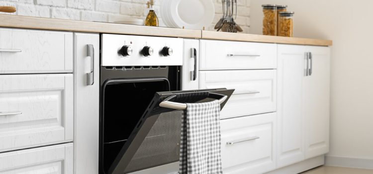 Servietten verschwinden von der Ofentür. Eine neue Aufbewahrungsmethode sorgt für Furore