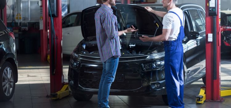 Der Experte erklärt: „Um die Lebensdauer Ihres Autos zu verlängern, ist es wichtig, es nicht nur für Fahrten in der Stadt zu nutzen. Sonst kann es zu sehr teuren Schäden kommen.“ Der Experte erklärt: „Um die Lebensdauer Ihres Autos zu verlängern, ist es wichtig, es nicht nur für Fahrten in der Stadt zu nutzen. Sonst kann es zu sehr teuren Schäden kommen.“