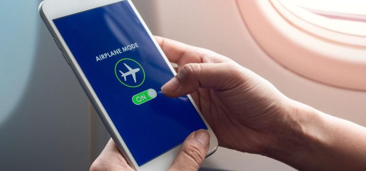 Kennen Sie den versteckten Trick des Flugmodus, mit dem Sie auf Ihrem Smartphone einen besseren Mobilfunkempfang erzielen können? Kennen Sie den versteckten Trick des Flugmodus, mit dem Sie auf Ihrem Smartphone einen besseren Mobilfunkempfang erzielen können?