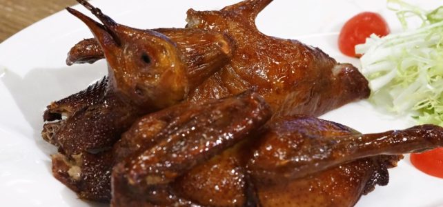 Fast niemand isst dieses Fleisch, obwohl es gesünder ist als Hühnerfleisch. Es ist fettarm und enthält viel Eiweiß Fast niemand isst dieses Fleisch, obwohl es gesünder ist als Hühnerfleisch. Es ist fettarm und enthält viel Eiweiß